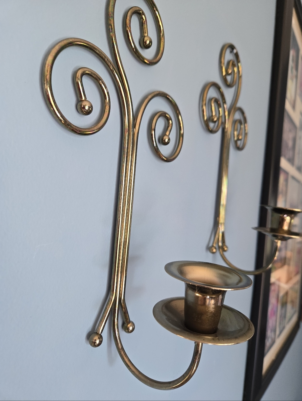 Vintage Home Interiors & Gifts Brass Scroll Wall Sconces - Set of 2 - Picture 3 of 11